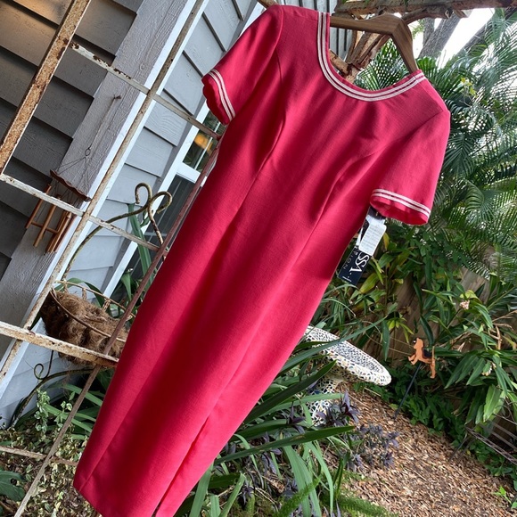 melissa petites collection Dresses & Skirts - Vintage dead-stock 80s pink midi dress